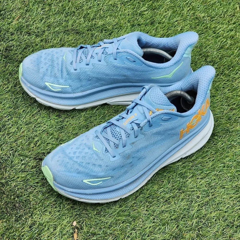 HOKA CLIFTON 9 - Mens Atheltic Shoes - SIZE 12.D